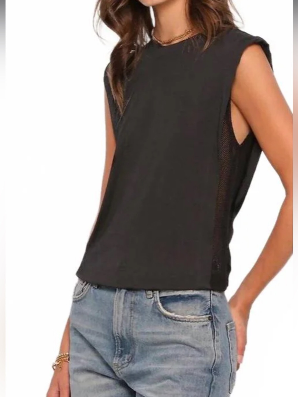 Heartloom Sleeveless Mesh Side Top In Black
